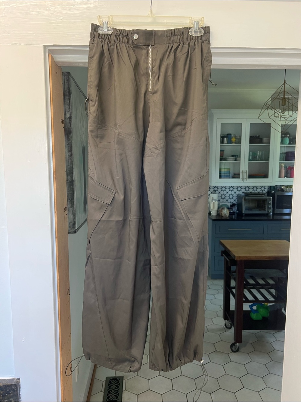girlfriend collective Cargo Pants in Olive